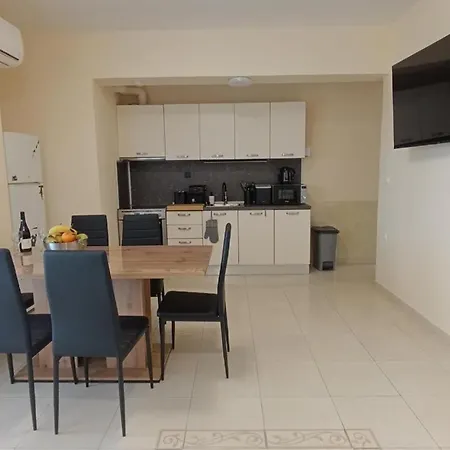 Apartment Irini
